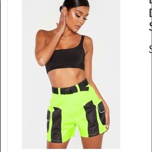 Neon green scuba shorts size 6 PRETTYLITTLETHING
